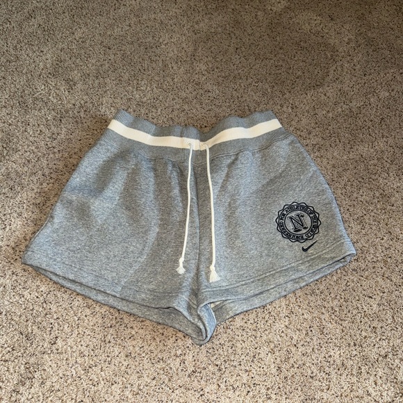 Nike Gray Women's Shorts - Picture 1 of 4